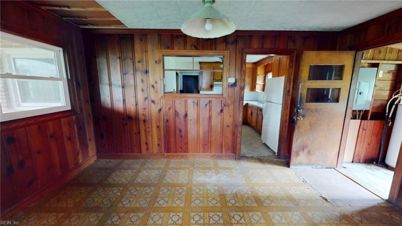 Photo 18 of 42 residential for sale in Suffolk virginia