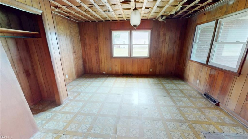Photo 19 of 42 residential for sale in Suffolk virginia