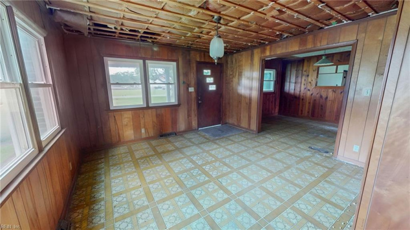 Photo 22 of 42 residential for sale in Suffolk virginia