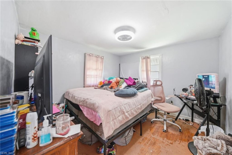 Photo 3 of 13 residential for sale in Suffolk virginia Photo 3 of 13 residential for sale in Suffolk virginia