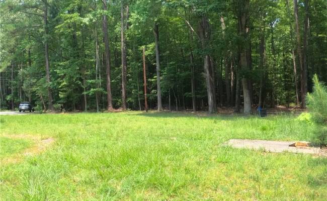 280 Elmington Place, Northumberland County, VA 22473