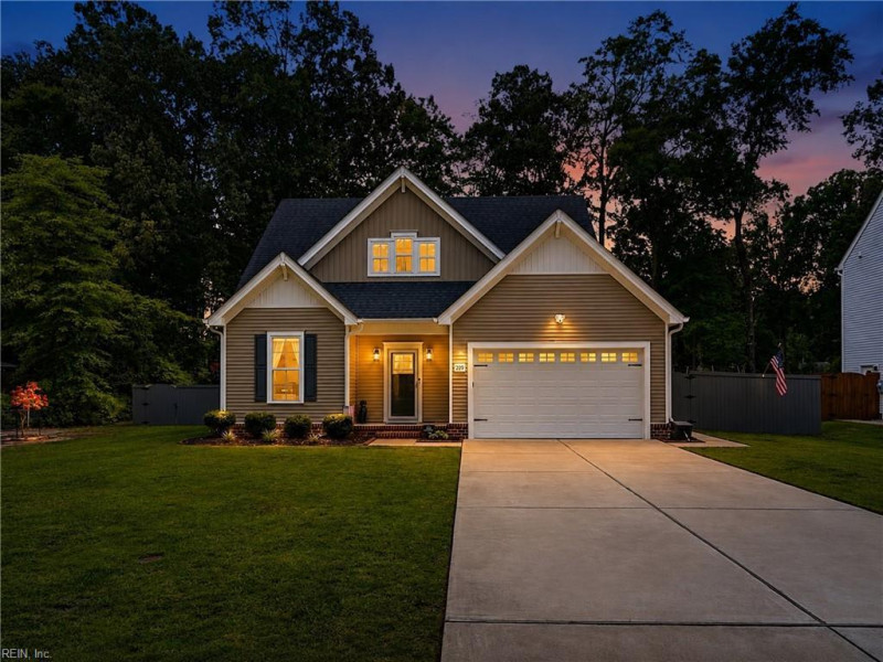 Photo 3 of 35 residential for sale in Chesapeake virginia Photo 3 of 35 residential for sale in Chesapeake virginia
