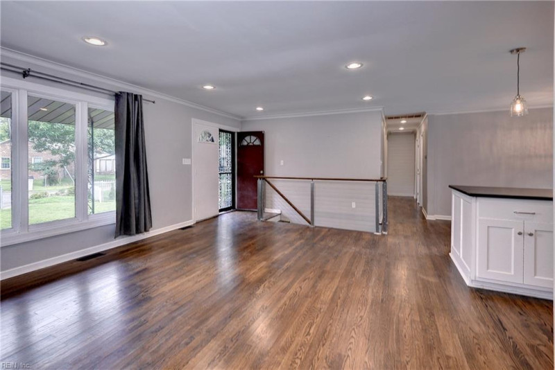 Photo 10 of 40 residential for sale in Newport News virginia Photo 10 of 40 residential for sale in Newport News virginia