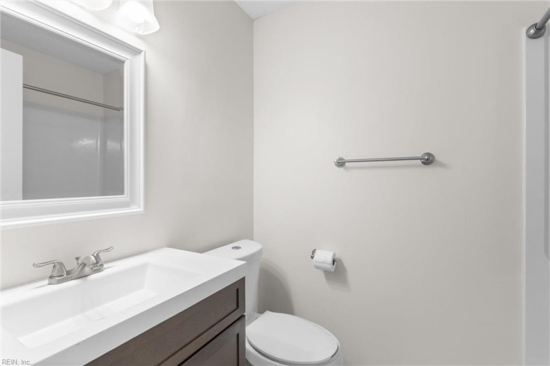 Photo 15 of 29 residential for sale in Hampton virginia