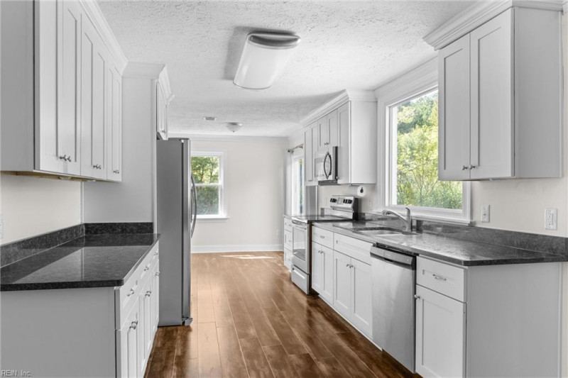 Photo 8 of 29 residential for sale in Hampton virginia