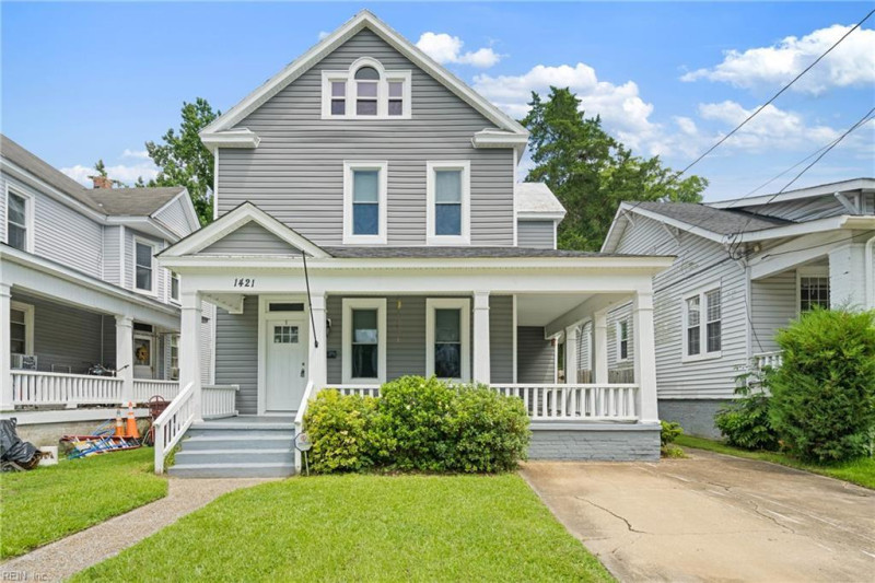 Photo 1 of 38 residential for sale in Chesapeake virginia Photo 1 of 38 residential for sale in Chesapeake virginia