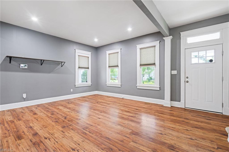 Photo 4 of 38 residential for sale in Chesapeake virginia Photo 4 of 38 residential for sale in Chesapeake virginia