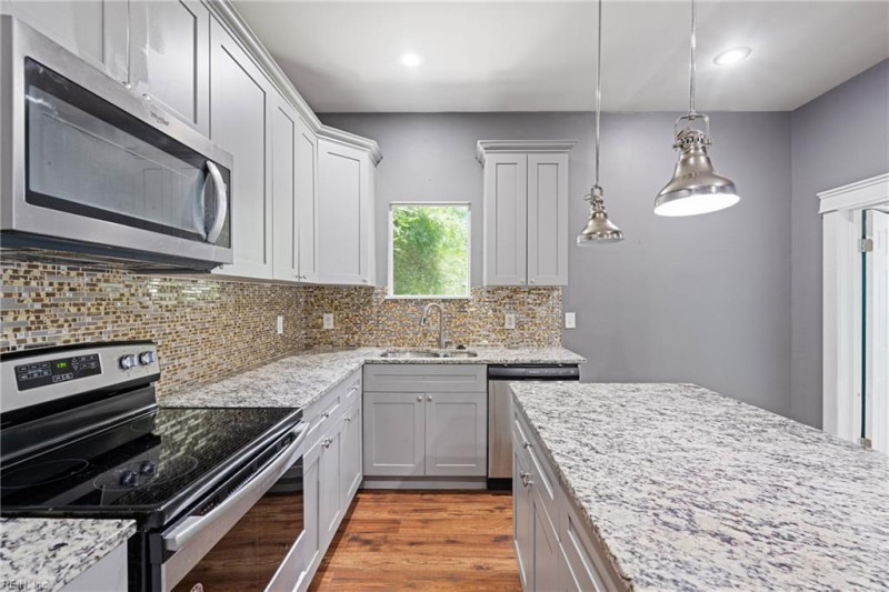 Photo 9 of 38 residential for sale in Chesapeake virginia Photo 9 of 38 residential for sale in Chesapeake virginia
