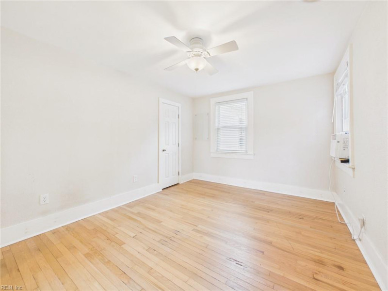 Photo 18 of 50 residential for sale in Hampton virginia Photo 18 of 50 residential for sale in Hampton virginia