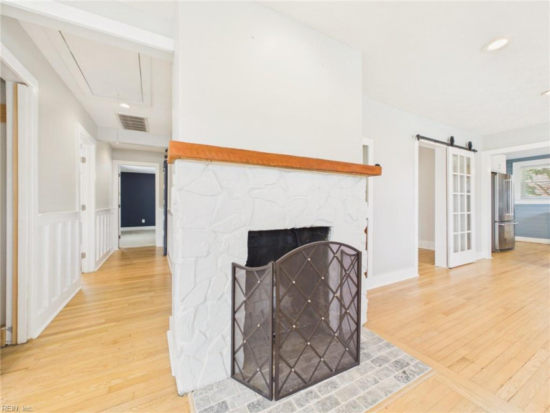 Photo 7 of 50 residential for sale in Hampton virginia Photo 7 of 50 residential for sale in Hampton virginia