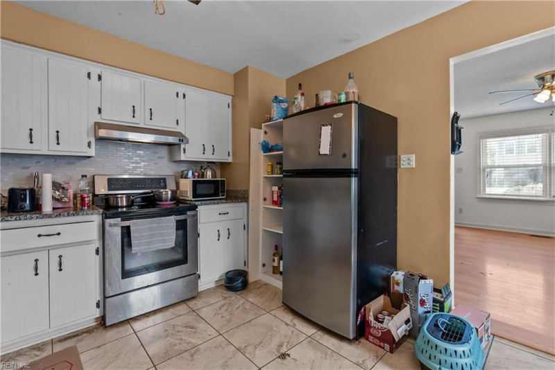 Photo 12 of 31 residential for sale in Chesapeake virginia Photo 12 of 31 residential for sale in Chesapeake virginia
