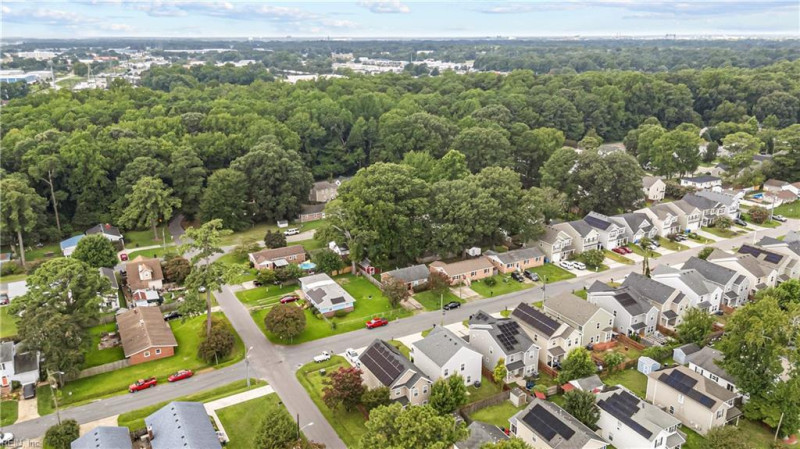 Photo 3 of 31 residential for sale in Chesapeake virginia Photo 3 of 31 residential for sale in Chesapeake virginia