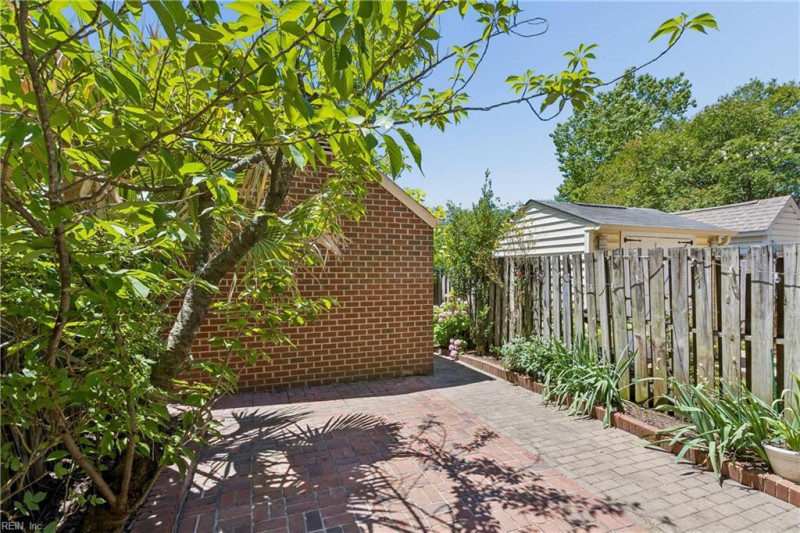 Photo 39 of 49 residential for sale in Norfolk virginia Photo 39 of 49 residential for sale in Norfolk virginia