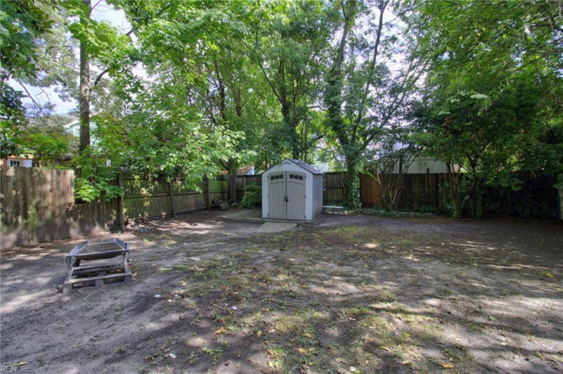 Photo 32 of 36 residential for sale in Norfolk virginia