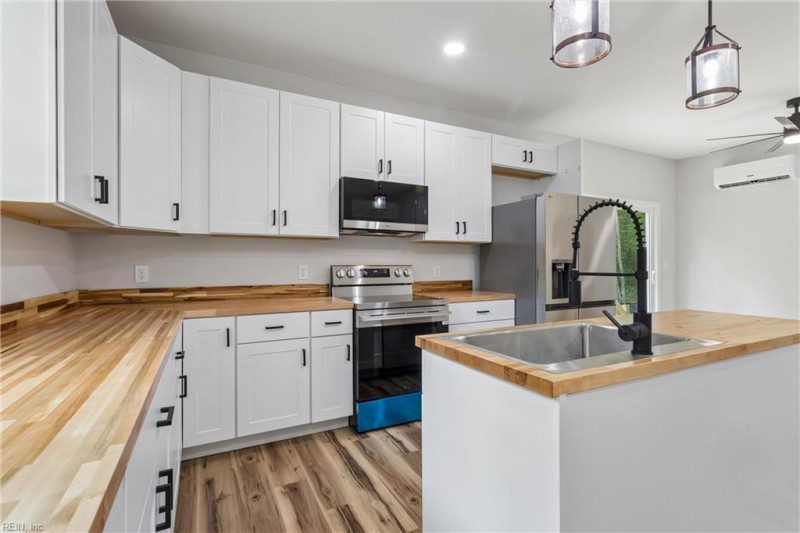 Photo 14 of 50 residential for sale in Mathews County virginia Photo 14 of 50 residential for sale in Mathews County virginia