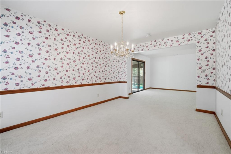 Photo 14 of 40 residential for sale in Virginia Beach virginia