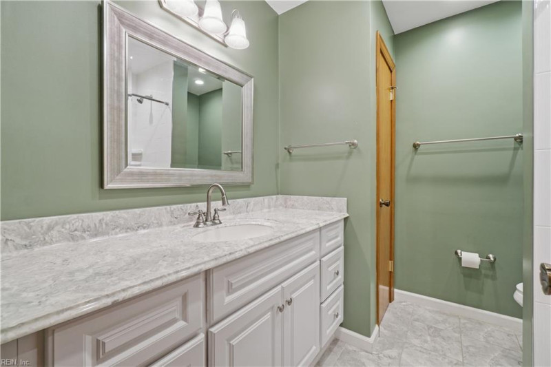 Photo 23 of 40 residential for sale in Virginia Beach virginia