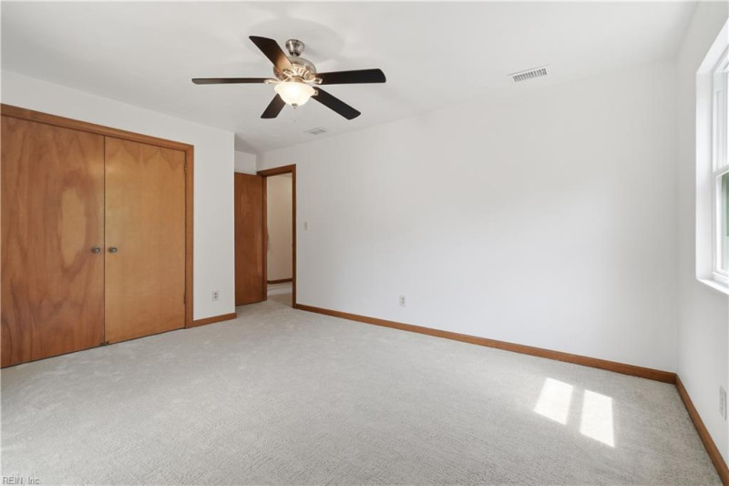 Photo 26 of 40 residential for sale in Virginia Beach virginia