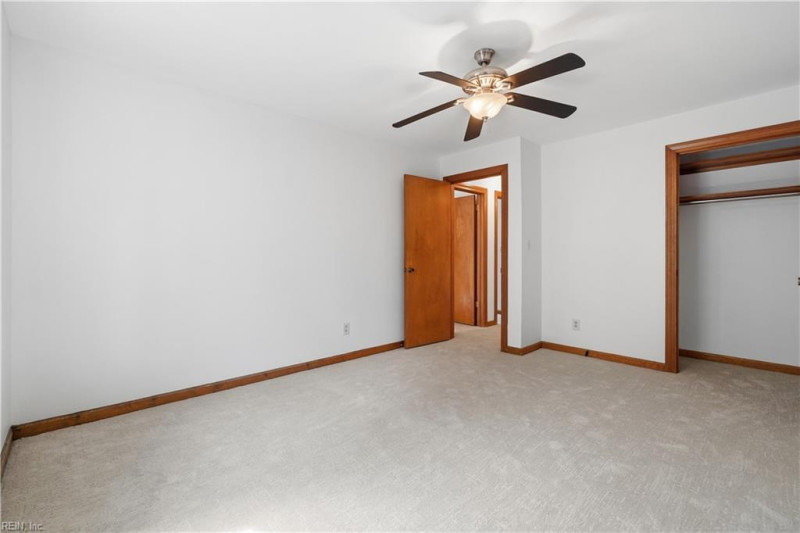 Photo 28 of 40 residential for sale in Virginia Beach virginia