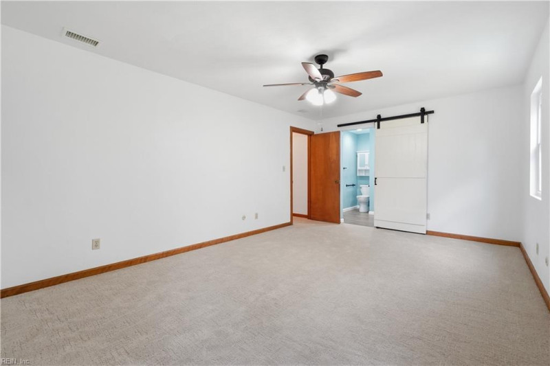 Photo 29 of 40 residential for sale in Virginia Beach virginia