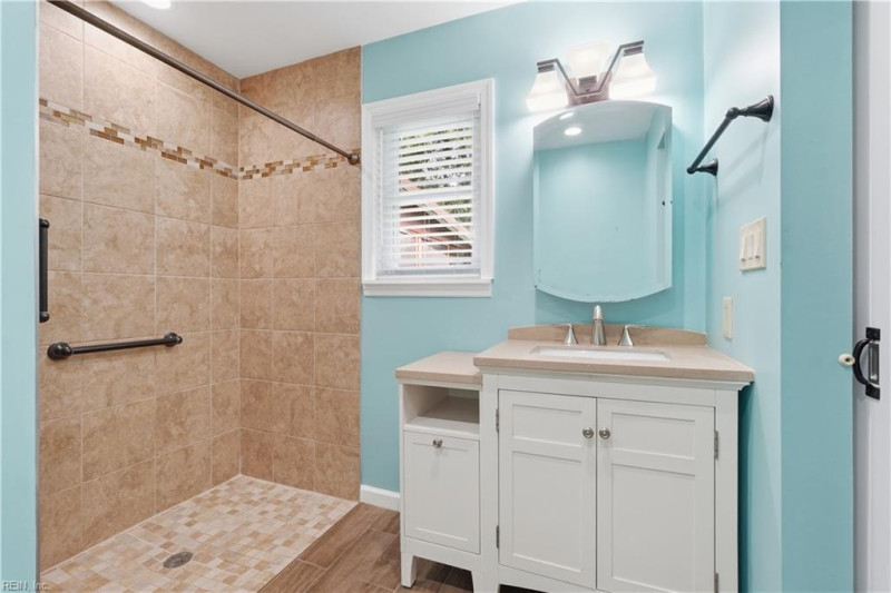 Photo 32 of 40 residential for sale in Virginia Beach virginia