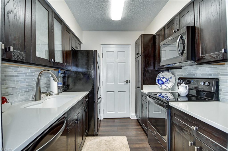 Photo 22 of 49 residential for sale in Virginia Beach virginia
