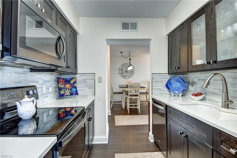Photo 24 of 49 residential for sale in Virginia Beach virginia