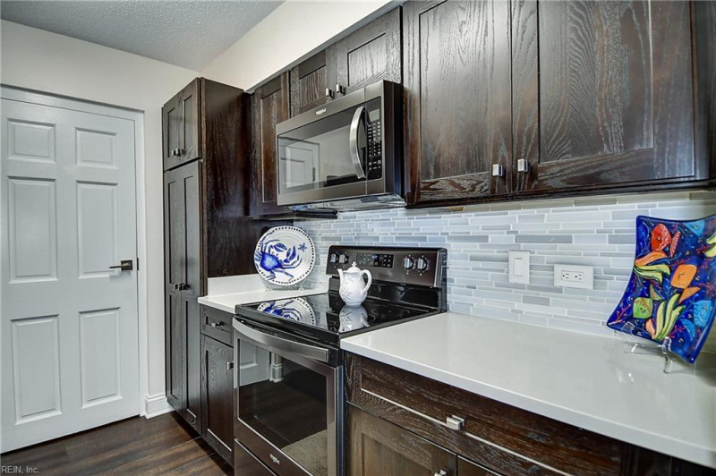 Photo 26 of 49 residential for sale in Virginia Beach virginia