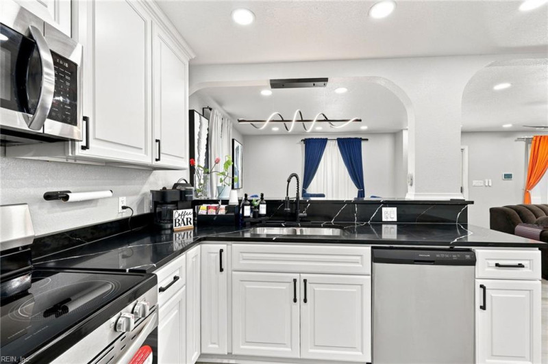 Photo 16 of 38 residential for sale in Hampton virginia Photo 16 of 38 residential for sale in Hampton virginia