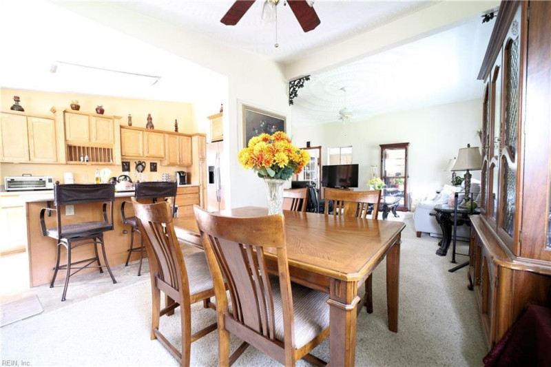 Photo 10 of 27 residential for sale in Norfolk virginia