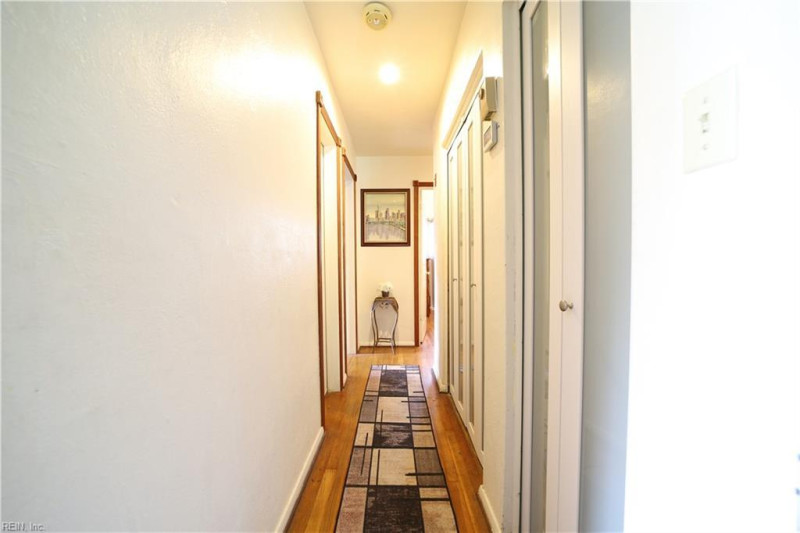 Photo 14 of 27 residential for sale in Norfolk virginia
