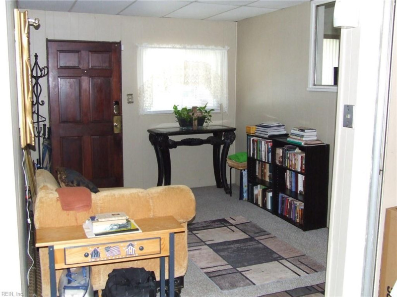 Photo 3 of 27 residential for sale in Norfolk virginia