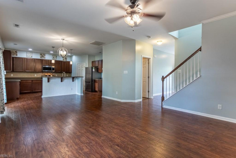 Photo 9 of 34 residential for sale in James City County virginia
