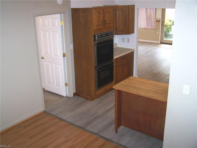 Photo 13 of 38 residential for sale in Norfolk virginia Photo 13 of 38 residential for sale in Norfolk virginia