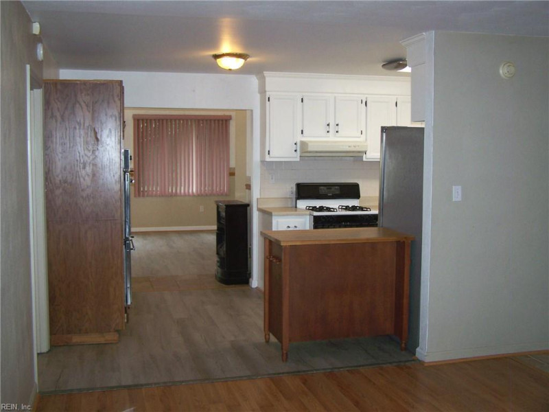Photo 14 of 38 residential for sale in Norfolk virginia Photo 14 of 38 residential for sale in Norfolk virginia
