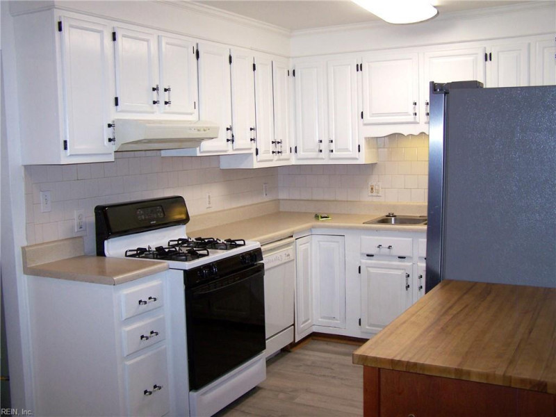 Photo 17 of 38 residential for sale in Norfolk virginia Photo 17 of 38 residential for sale in Norfolk virginia