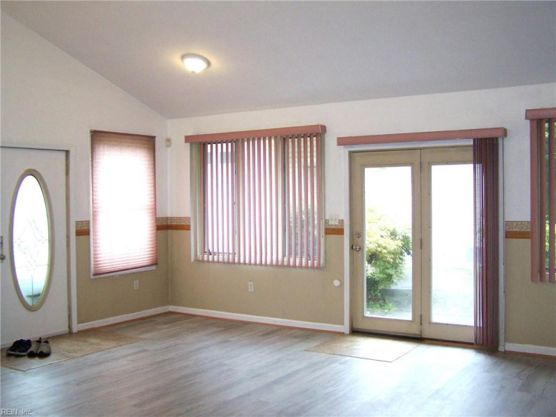 Photo 19 of 38 residential for sale in Norfolk virginia Photo 19 of 38 residential for sale in Norfolk virginia