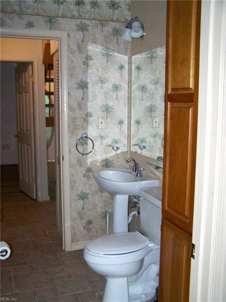 Photo 24 of 38 residential for sale in Norfolk virginia Photo 24 of 38 residential for sale in Norfolk virginia