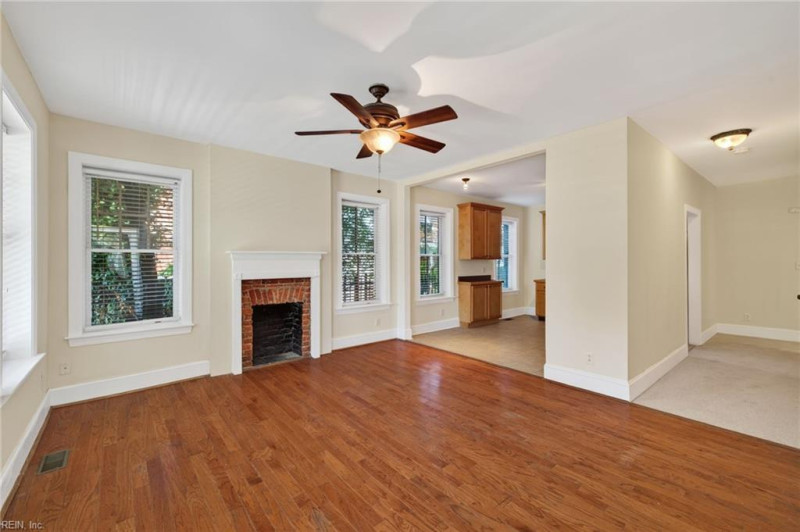 Photo 14 of 18 residential for sale in Norfolk virginia