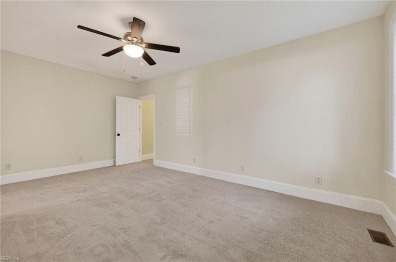 Photo 5 of 18 residential for sale in Norfolk virginia