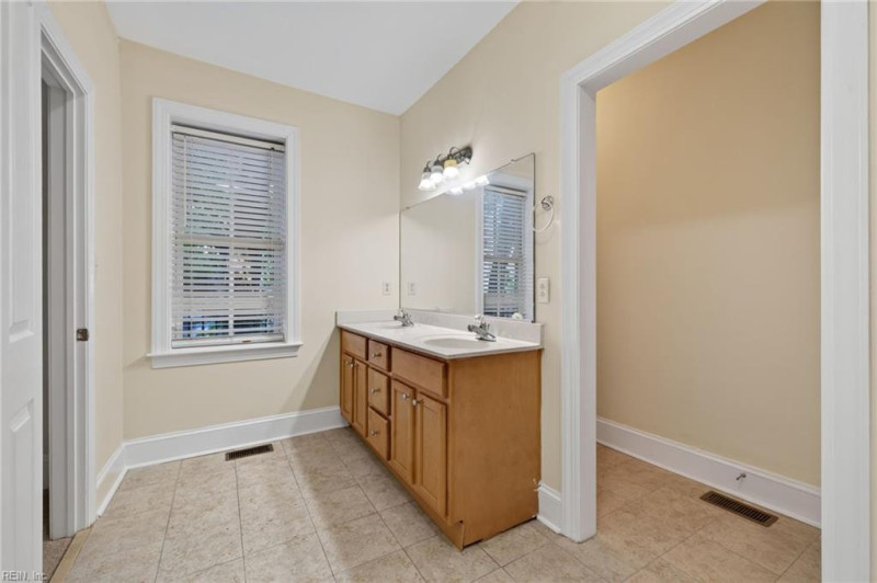 Photo 6 of 18 residential for sale in Norfolk virginia Photo 6 of 18 residential for sale in Norfolk virginia