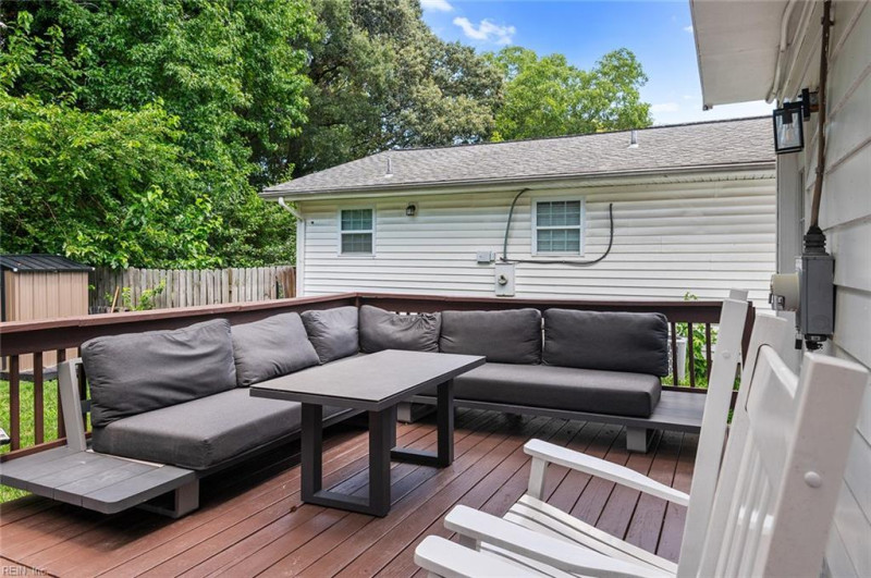 Photo 13 of 20 residential for sale in Hampton virginia