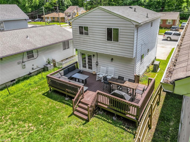 Photo 17 of 20 residential for sale in Hampton virginia