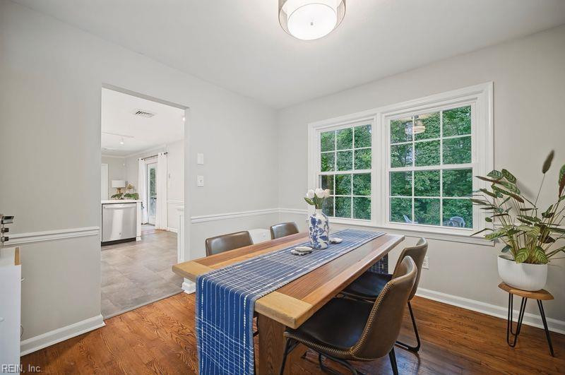 Photo 16 of 37 residential for sale in Virginia Beach virginia