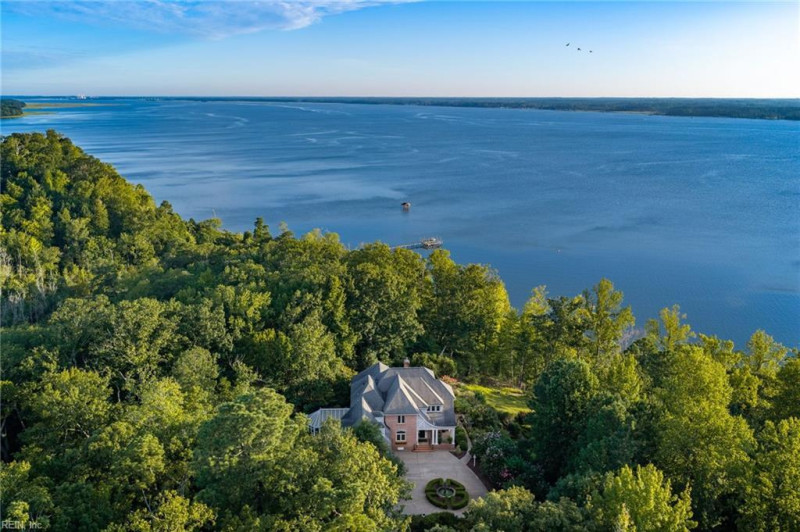 Photo 1 of 50 residential for sale in James City County virginia
