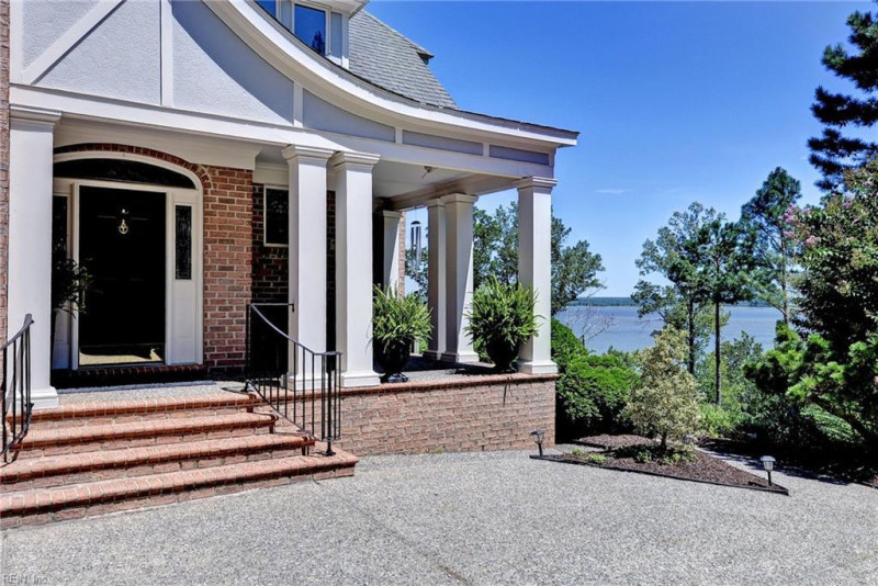 Photo 8 of 50 residential for sale in James City County virginia