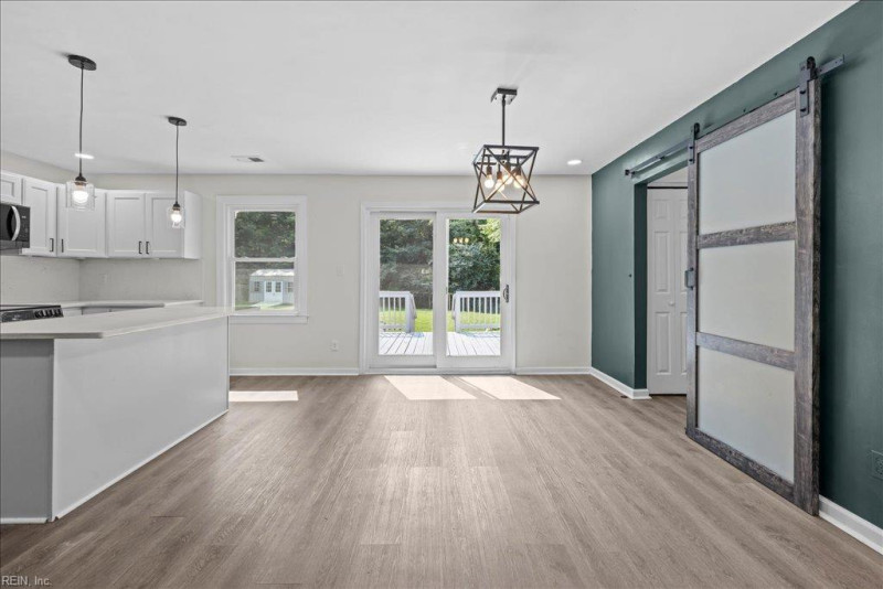 Photo 11 of 46 residential for sale in Suffolk virginia