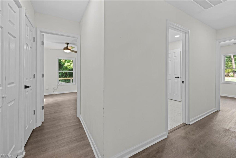 Photo 16 of 46 residential for sale in Suffolk virginia