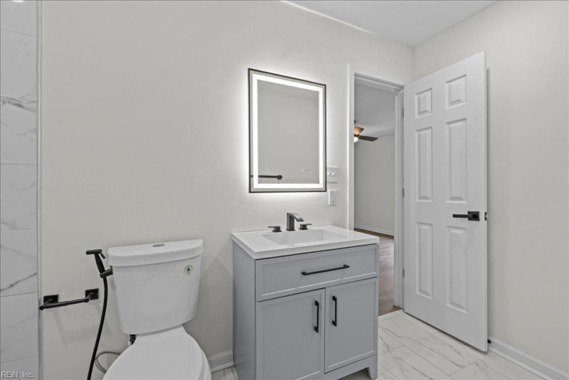 Photo 21 of 46 residential for sale in Suffolk virginia