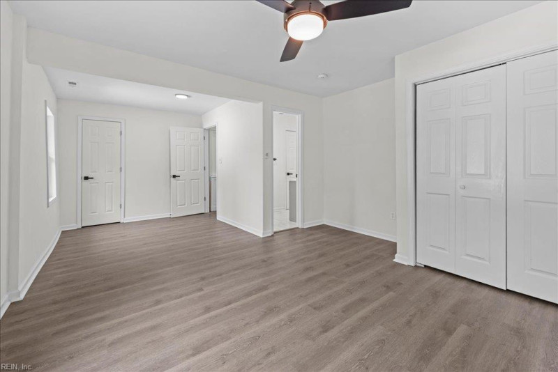 Photo 24 of 46 residential for sale in Suffolk virginia